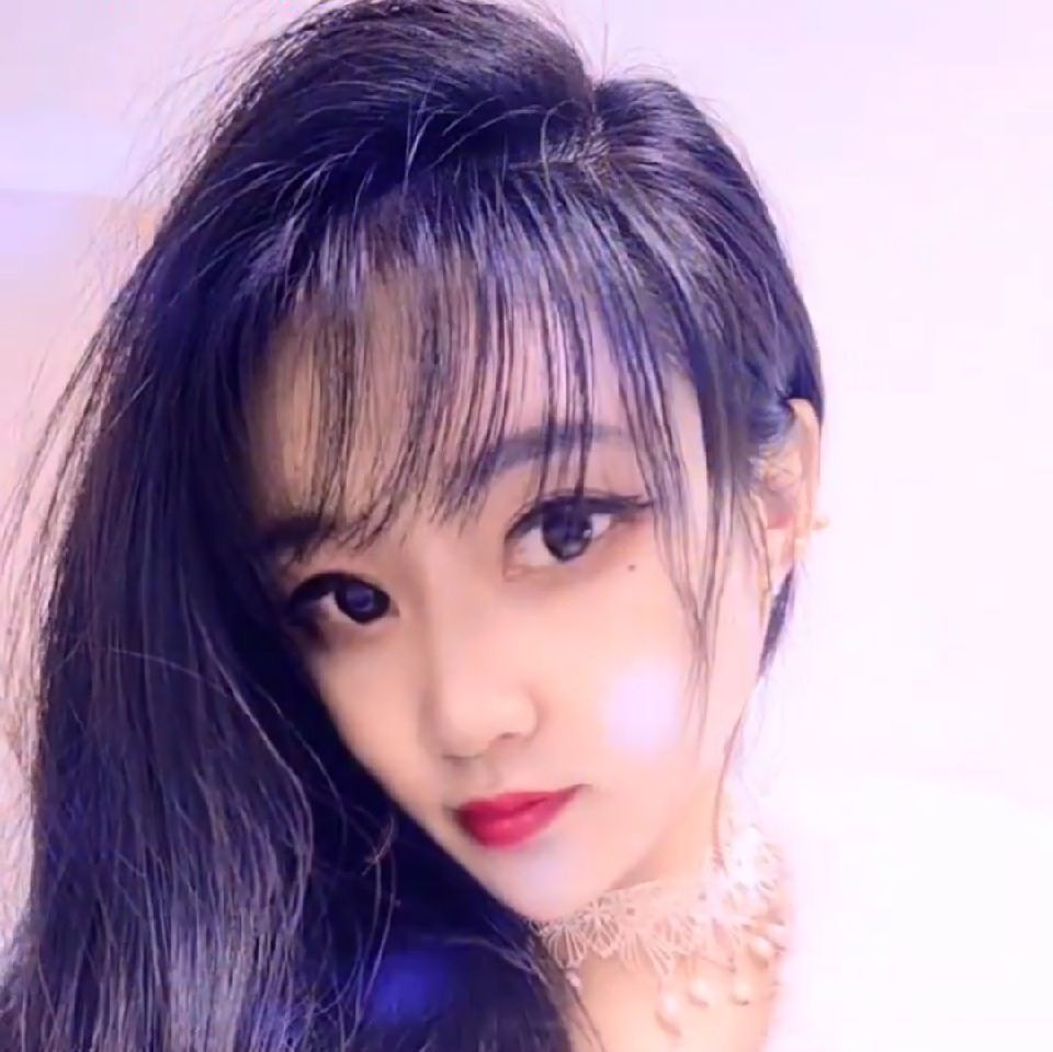 超级好看的小姐姐